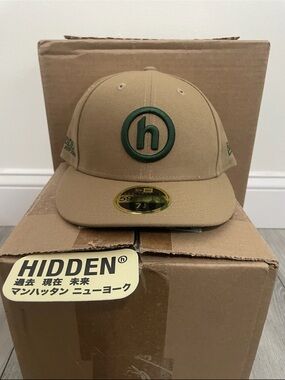 Hidden NY New Era Fitted Cap Tan / Green size 7 1/4 Brand New ! Ready To Ship !